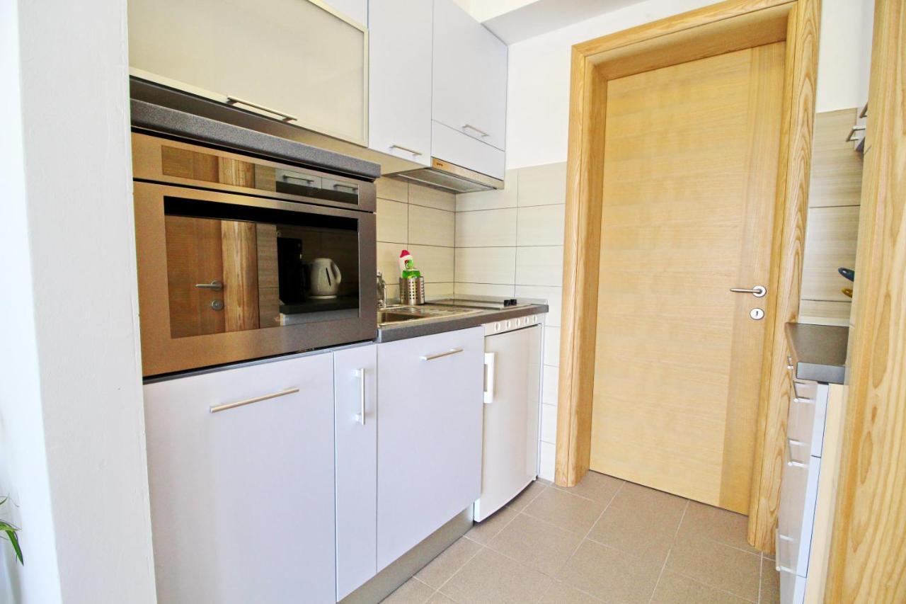Apartments Gusti Drače Extérieur photo