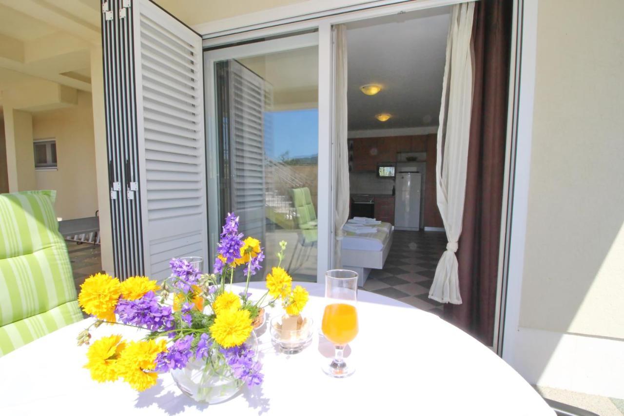 Apartments Gusti Drače Extérieur photo